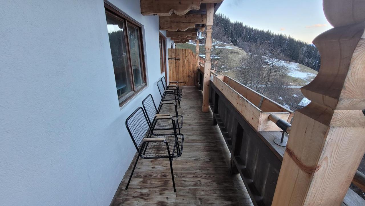 Aparthotel Haus Gruebl Wald im Pinzgau Zewnętrze zdjęcie