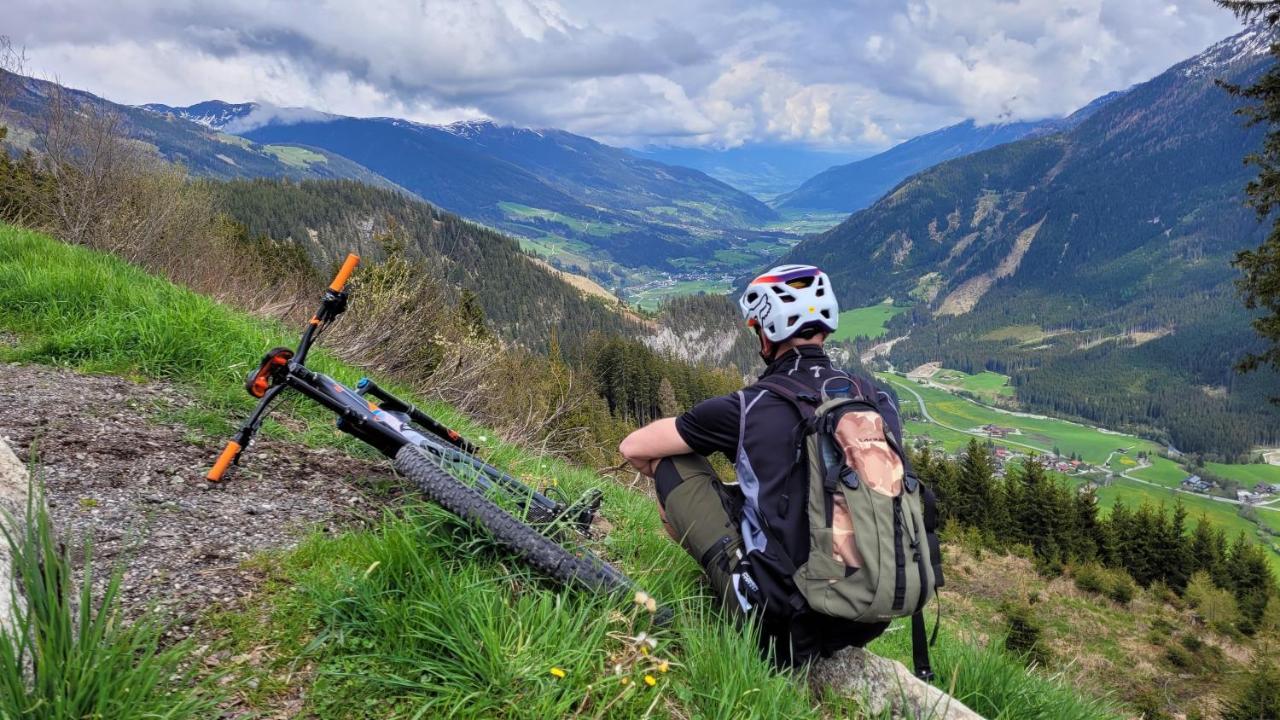 Aparthotel Haus Gruebl Wald im Pinzgau Zewnętrze zdjęcie