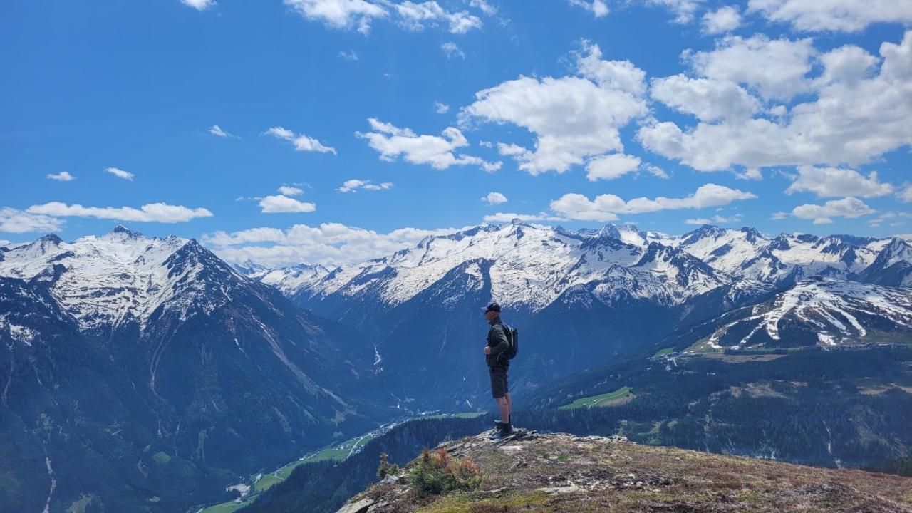 Aparthotel Haus Gruebl Wald im Pinzgau Zewnętrze zdjęcie