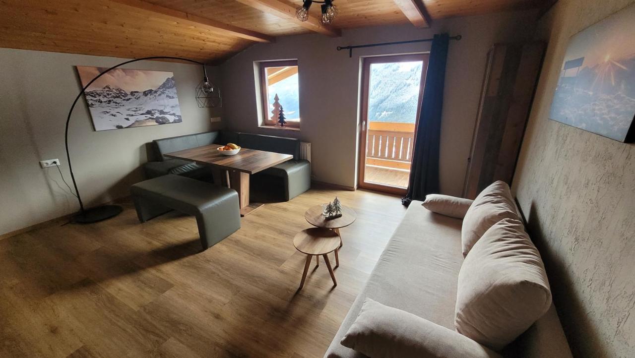 Aparthotel Haus Gruebl Wald im Pinzgau Zewnętrze zdjęcie